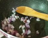 A picture of step 9 of Paneer Pasanda.