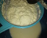 A picture of step 4 of Home made mozzarella cheese.