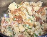 A picture of step 6 of Mayonnaise Scallion Omelet.
