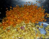 Foto langkah ke 2 dari resep Isian Risol Sayur Murah.