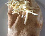 Foto langkah ke 3 dari resep Vegetarian wrap.
