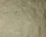 A picture of step 4 of Mini pizza.