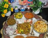A picture of step 6 of Kolhapuri Misal.