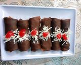 Foto langkah ke 6 dari resep Dadar Gulung isi pisang coklat ❤.