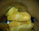 A picture of step 1 of Mango shake.