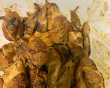 Foto del paso 5 de la receta: Alitas de pollo en salsa barbacoa y hamburguesa de alitas