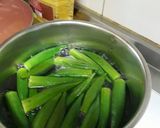Foto langkah ke 2 dari resep Lady Finger Saus Tiram.