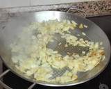 Foto del paso 4 de la receta: Pollo en salsa con setas