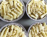 Foto langkah ke 3 dari resep Sausage Tuna Baked Rice.