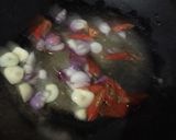 Foto langkah ke 2 dari resep Orek Tempe Gembus Basah.