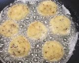 A picture of step 3 of Spicy lentil croquettes (only I made them round!) alla Fluffy.