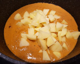 Foto del paso 3 de la receta: Merluza en salsa de calabacín y tomate
