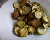 صورة لخطوة 1 من وصفة غراتان الكوسة