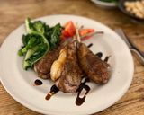 A picture of step 4 of 🐑 Lamb chops - balsamic sauce.