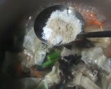 Foto langkah ke 5 dari resep 1004. Sup Ayam Rempah Simpel.