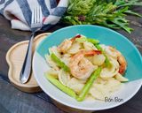 Hình bước làm 9 của món Nui Sò Sốt Tôm và Măng Tây