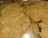 A picture of step 6 of Oven fried chicken shnitzel.