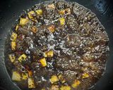 Foto del paso 1 de la receta: Pasta corta con tofu picante caramelizado