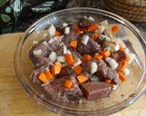 Foto del paso 2 de la receta: Estofado de sobrantes de carne de ciervo