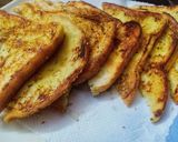 A picture of step 3 of French toast.