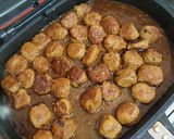 Foto langkah ke 8 dari resep Bola bola ayam jamur.