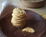 Foto langkah ke 5 dari resep Semprit Durian - Durian cookies.