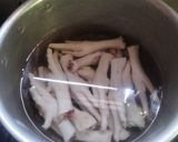 Foto langkah ke 1 dari resep Soto Ceker.
