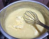 Foto langkah ke 3 dari resep No-Bake Klappertart Dengan Frosting Swiss Meringue Cream.