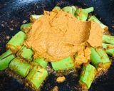 A picture of step 8 of Stuffed brinjal.