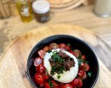 Une image de l'étape 2 de 🍅 Salade de tomates cerises, Burrata à la Tapenade & basilic 🍅.