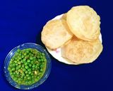 A picture of step 6 of Luchi / Puri.