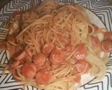 Foto del paso 4 de la receta: Fideos con tuco y salchicha♡