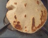 A picture of step 4 of Jowar Bajra Roti.