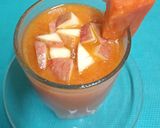 A picture of step 1 of Sugar Free Apple, Papaya & Ginger Smoothie.