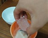 Hình bước làm 4 của món Sữa chua đánh đá