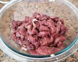 Foto del paso 1 de la receta: Lomo con apio y champignones