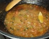 A picture of step 5 of Slurry meatballs with garlic fried spaghetti.