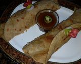 A picture of step 6 of Boti paratha roll.
