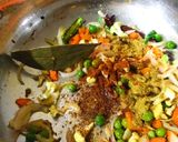 A picture of step 3 of Paneer Pulao.