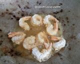 Foto langkah ke 2 dari resep Udang Goreng Nestum.