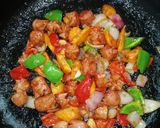 A picture of step 4 of Sausage stirfry.