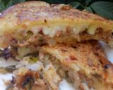 A picture of step 2 of Chicken cheese sandwich.