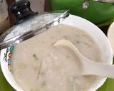 Foto langkah ke 1 dari resep Bubur Topping Semur.