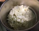 Une image de l'étape 3 de Sauce fromagère au jambon, champignons, câpres et deux fromages (pour pâtes).