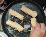 A picture of step 4 of Apple stuffed french toast.