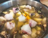 Foto del paso 6 de la receta: Garbanzos con rape y kale
