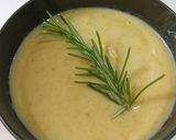 Foto del paso 3 de la receta: Sopa crema light de espárragos verdes (trigueros)