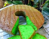 Foto langkah ke 8 dari resep Bolu pandan panggang.