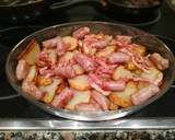 Foto del paso 2 de la receta: Huevos rotos "Bien Cargados"