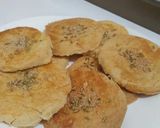 A picture of step 3 of Tabaruk ki roti.